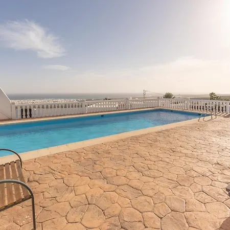 Villa Wide Views & Villas Lanzarote Güime