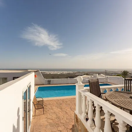 Wide Views & Villas Lanzarote Güime
